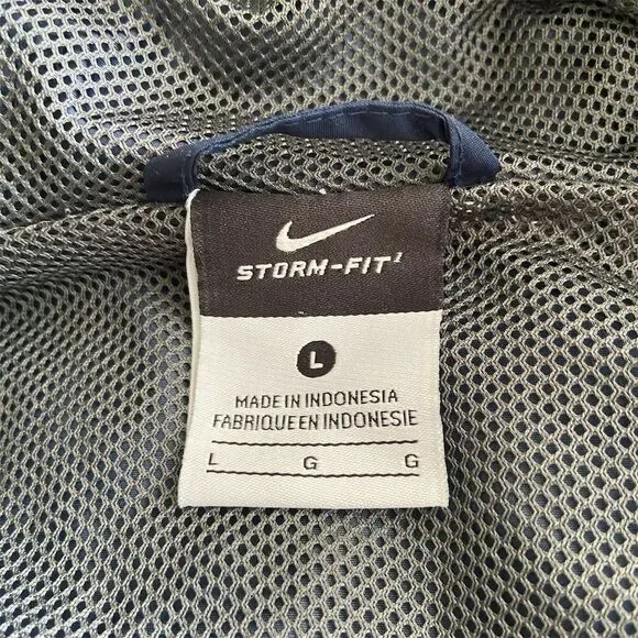 Nike Men's Blue Hooded Windbreaker Jacket Standard Size L Lightweight Running - Picture 2 of 4